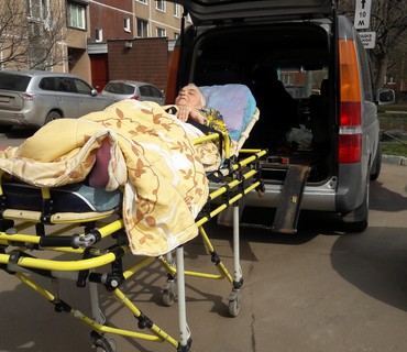 Перевозка лежачих больных в/из лечебное учреждение ГКБ им. А.К. Ерамишанцева Ленская 15