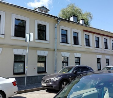 Перевозка лежачих больных из Москвы в Донской (Тульской области): услуга "от кровати до кровати"