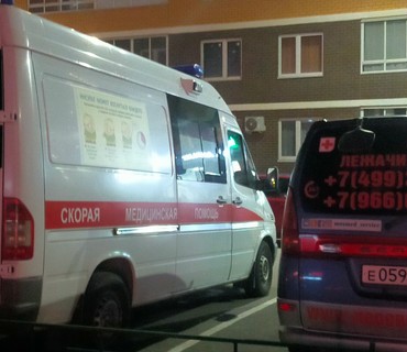 Перевозка лежачих больных в/из лечебное учреждение Химкинская клиническая больница Химки Ленинский проспект 29