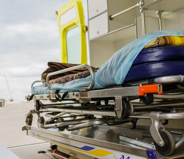 Перевозка лежачих больных в/из лечебное учреждение ГБУЗ МО Каширская Центральная Районная Больница Кашира Больничная 2