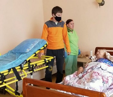 Перевозка лежачих больных в/из н.п. Шаховская
Московской области