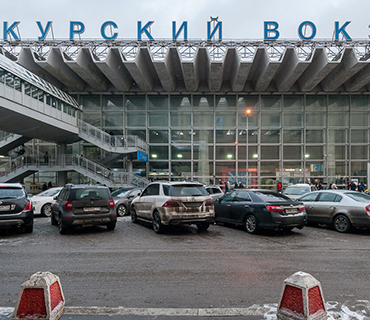 Перевозка больного на Курский вокзал с посадкой в вагон