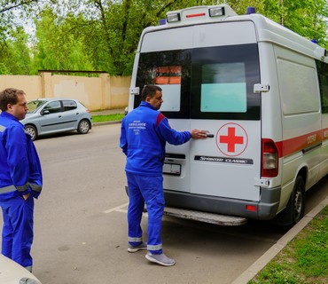 Транспортировка пациента в пределах МКАД туда-обратно