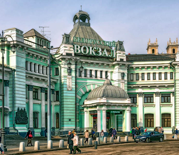 Перевозка больного на Белорусский вокзал с посадкой в вагон