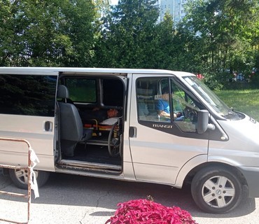 Перевозка лежачих больных из Москвы в Малоярославец (Калужской области): услуга "от кровати до кровати"