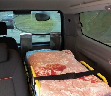 Перевозка лежачих больных из Льгова (Курской области) в Москву: услуга "от кровати до кровати"