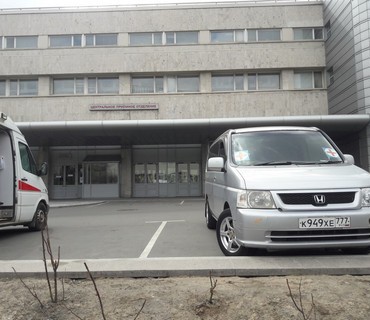 Перевозка лежачих больных из Луховки (Республики Мордовии) в Москву: услуга "от кровати до кровати"