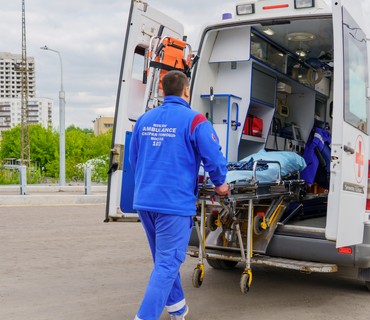 Перевозка лежачих больных в/из лечебное учреждение ГБУЗ ГКБ 57 им. Д.Д. Плетнева 11-я Парковая 32