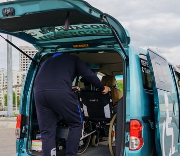 Перевозка лежачих больных в/из лечебное учреждение МСЧ 47 КБ 3 Поликлиника 4 Большая Черемушкинская 36