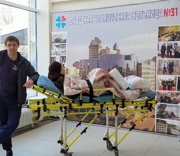 Перевозка лежачих больных из Котовска (Тамбовской области) в Москву: услуга "от кровати до кровати"