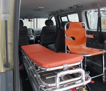 Перевозка лежачих больных из Ишеевки (Ульяновской области) в Москву: услуга "от кровати до кровати"